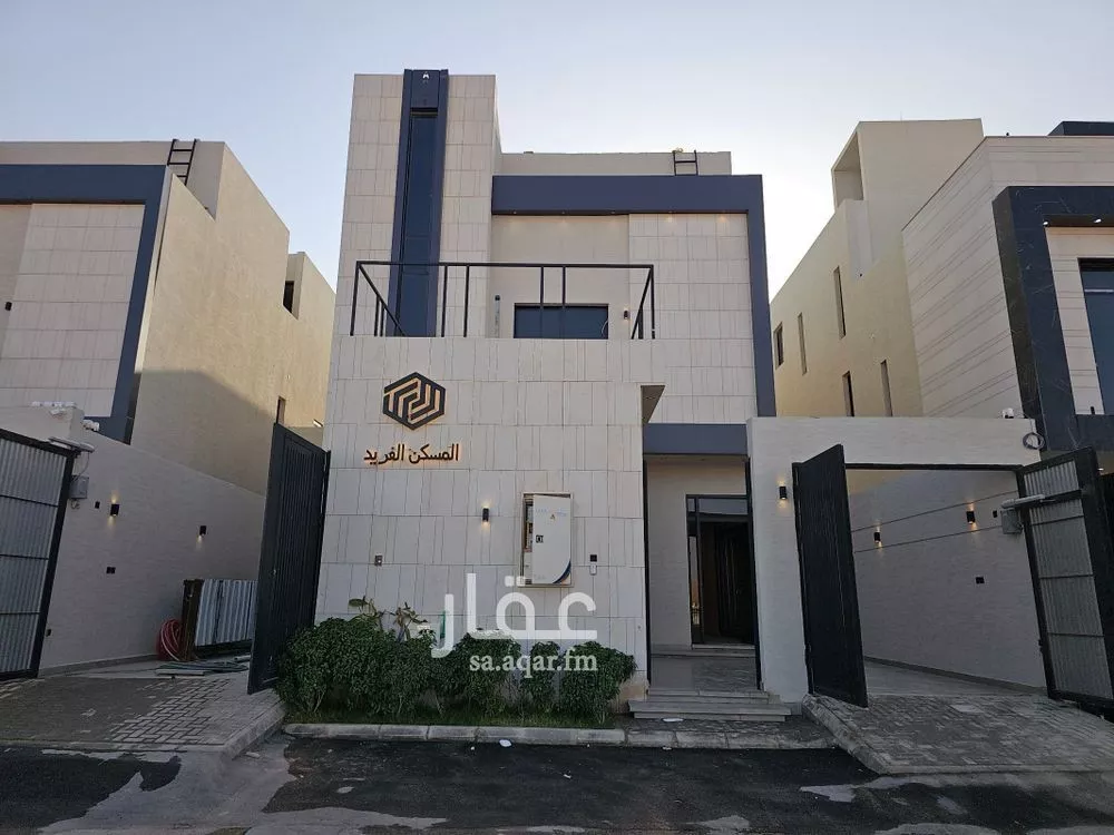 فيلا 5 غرف في الرمال 1