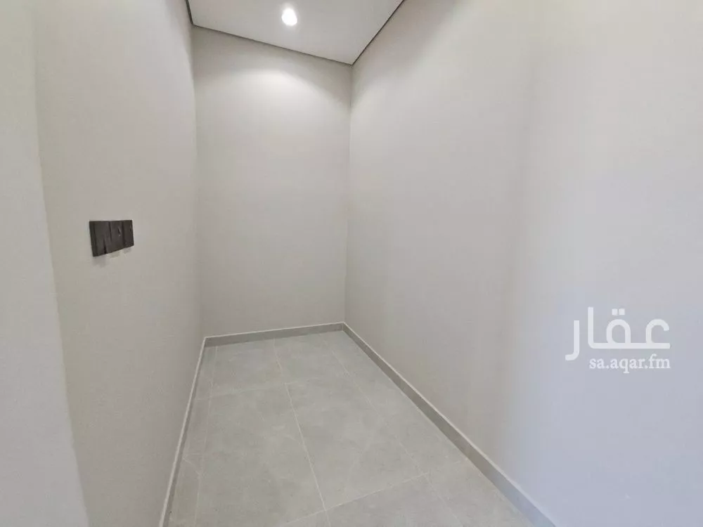 دور 4 غرف في الجنادرية 3