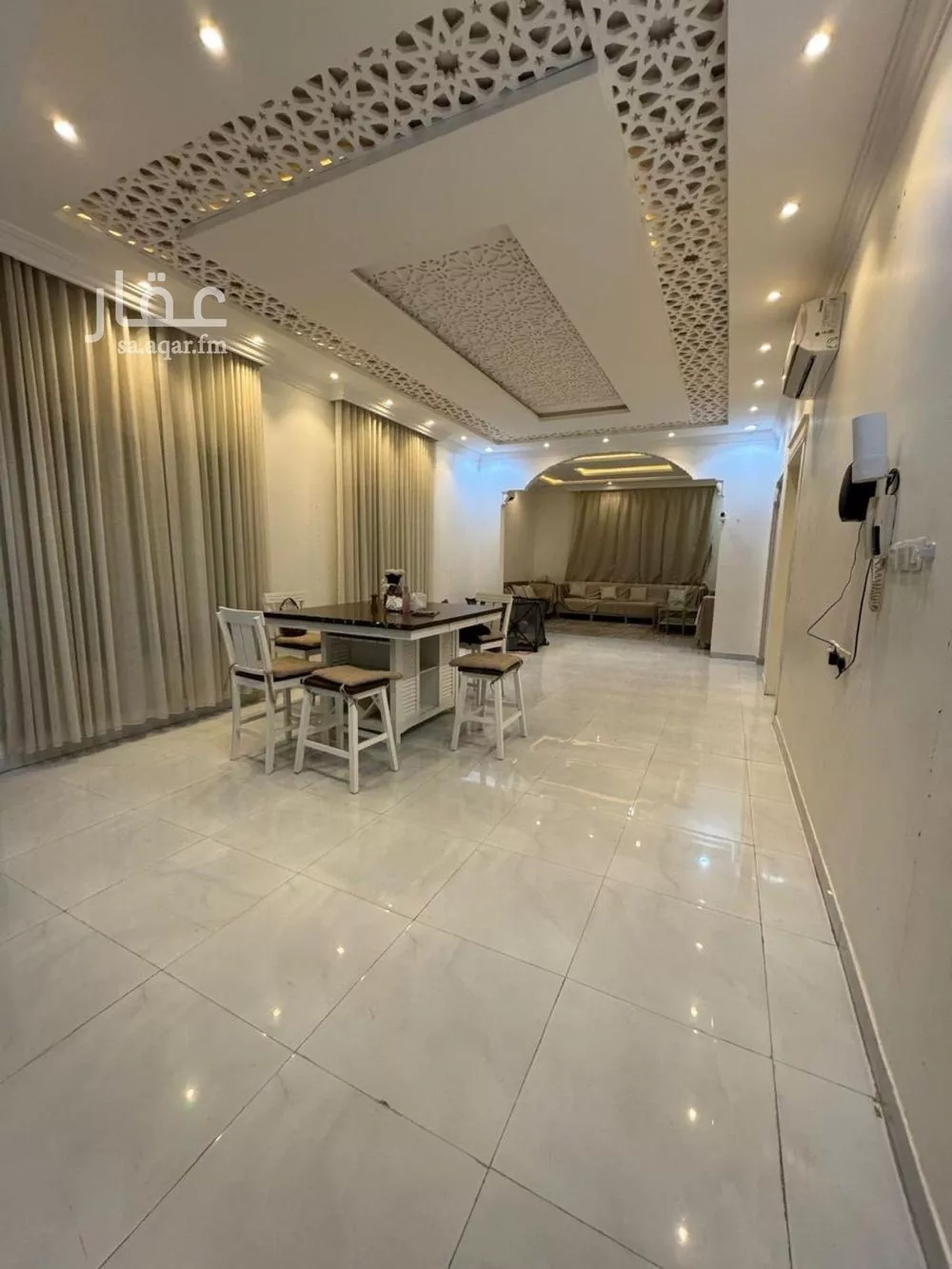 فيلا 5 غرف في الرمال 4