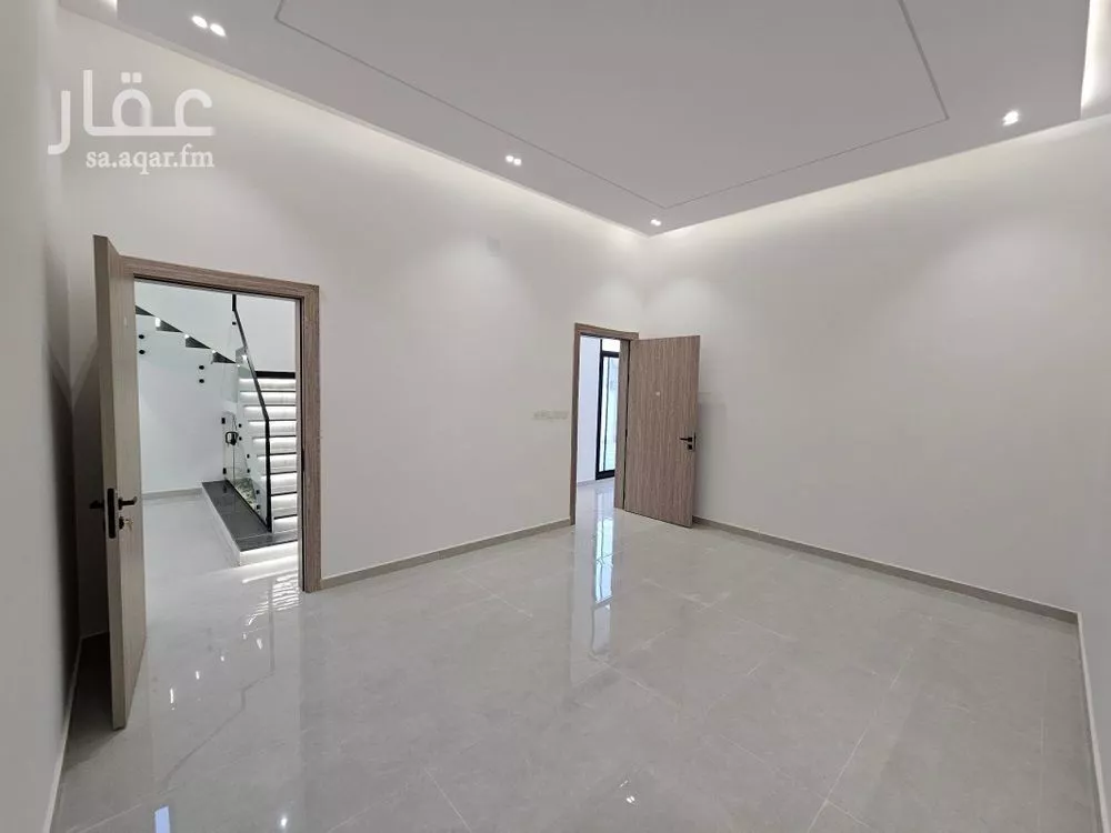 4 bedroom villa in Al Maizilah, Riyadh 12