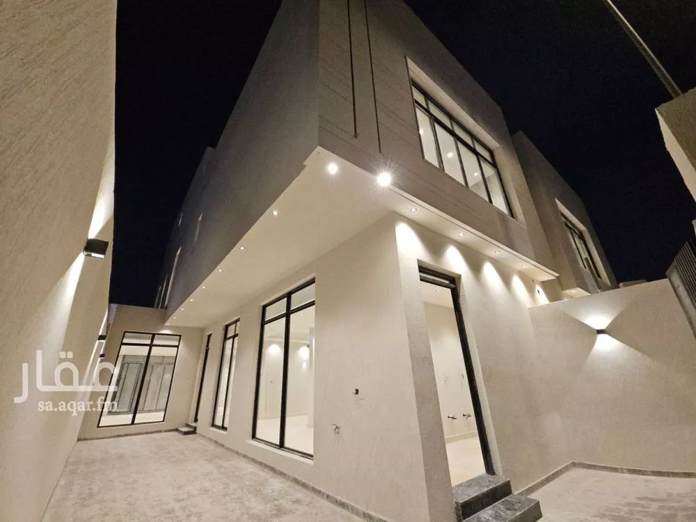 فيلا 5 غرف في الملك فيصل 2