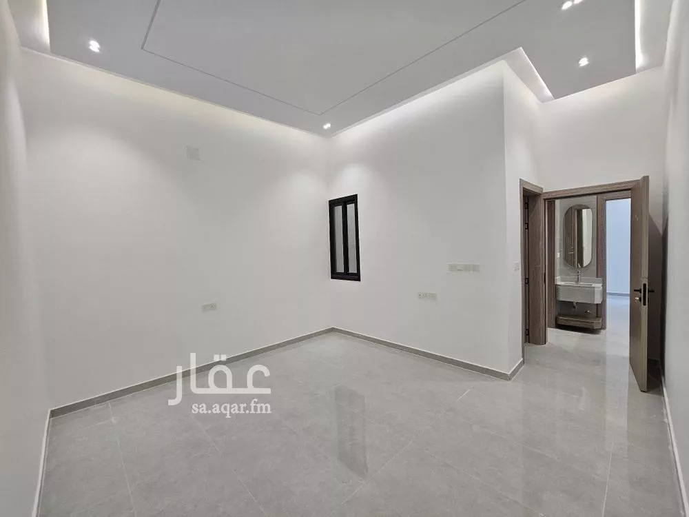 4 bedroom villa in Al Maizilah, Riyadh 14
