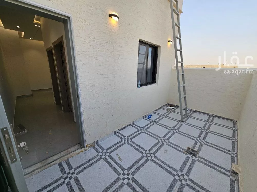 4 bedroom villa in Al Maizilah, Riyadh 18