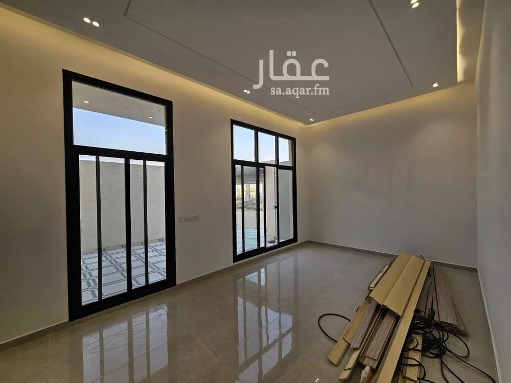 4 bedroom villa in Al Maizilah, Riyadh 11
