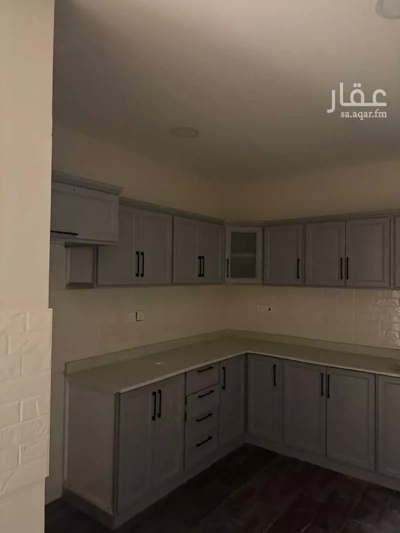 شقة 5 غرف في الشعلة 2