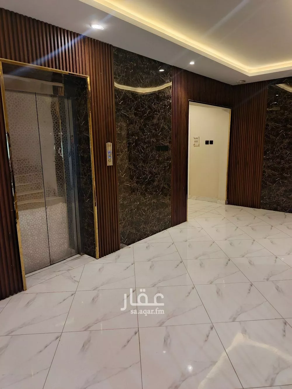 شقة 1 غرف في العقيق 5