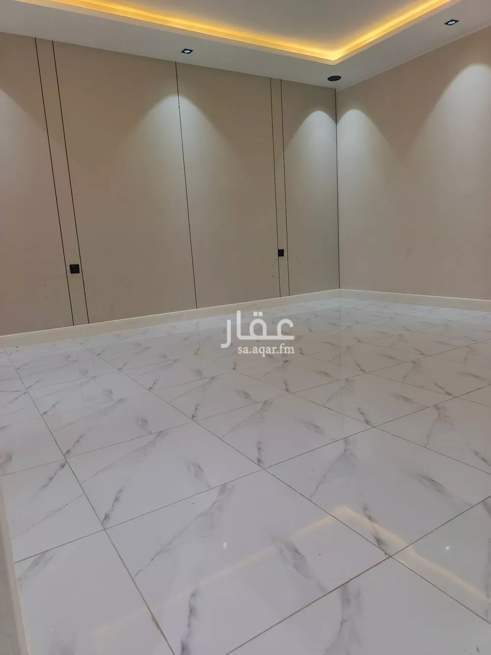 شقة 1 غرف في العقيق 4