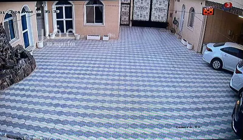 أرض 400 م² في ام الحمام الغربي 3