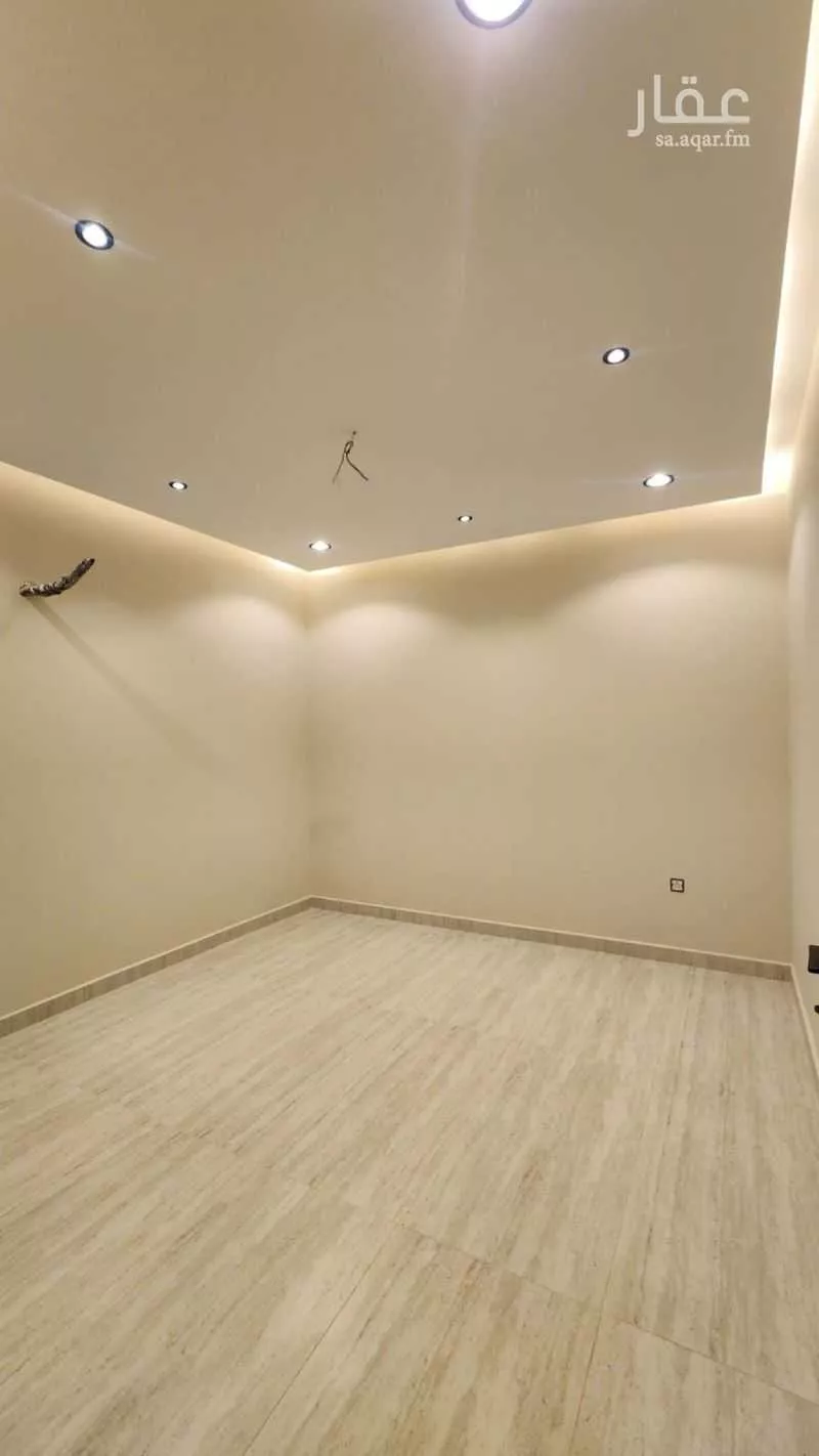 8 bedroom villa in Al Yaqout, Jeddah 5