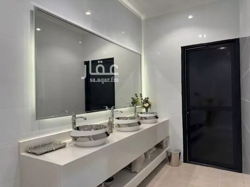 5 bedroom villa in Banban, Riyadh 17