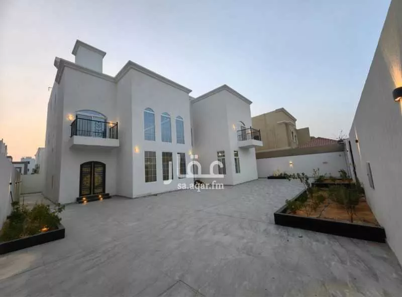 فيلا 7 غرف في اللؤلؤ 4