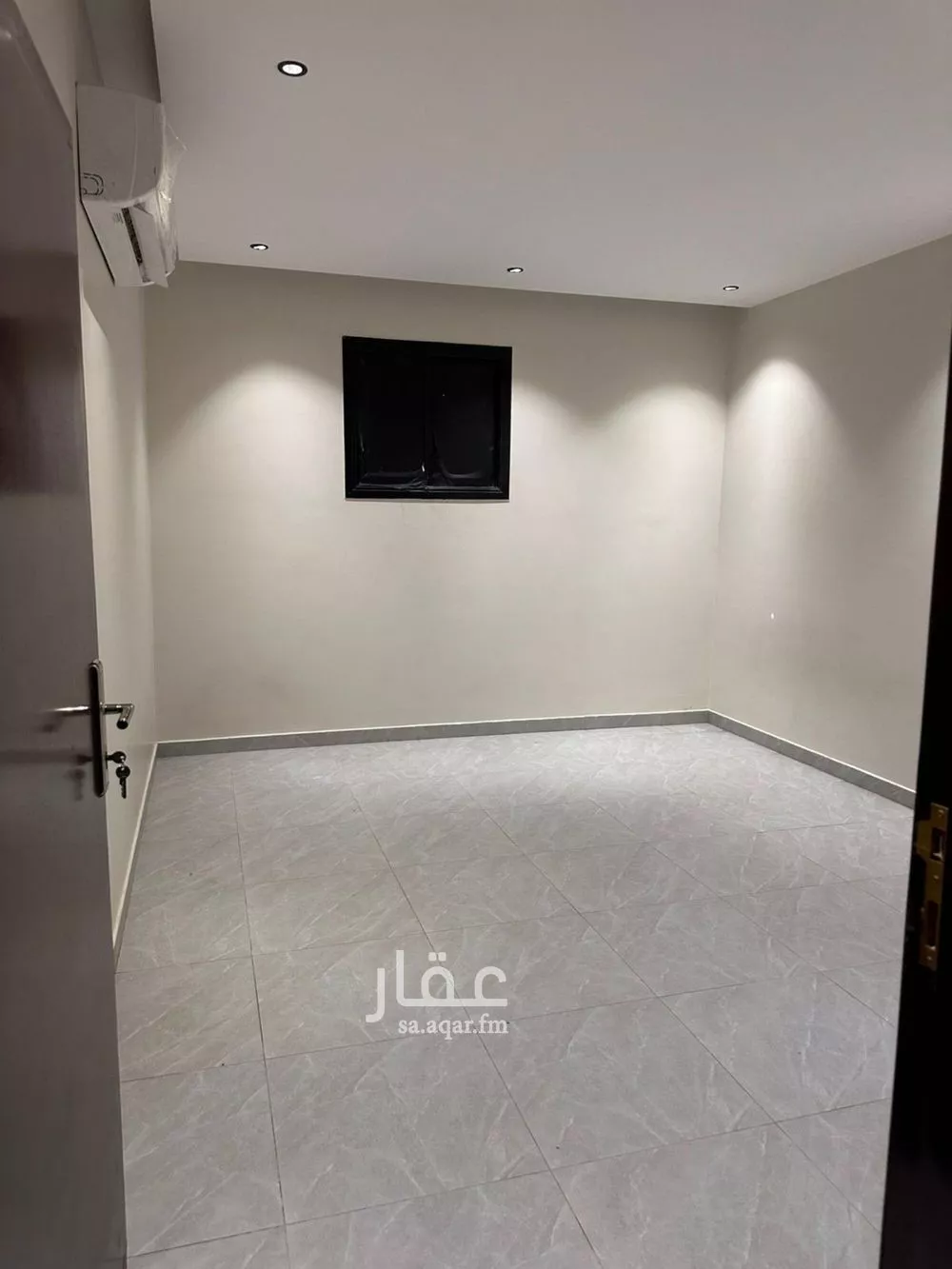 شقة 1 غرف في العقيق 1