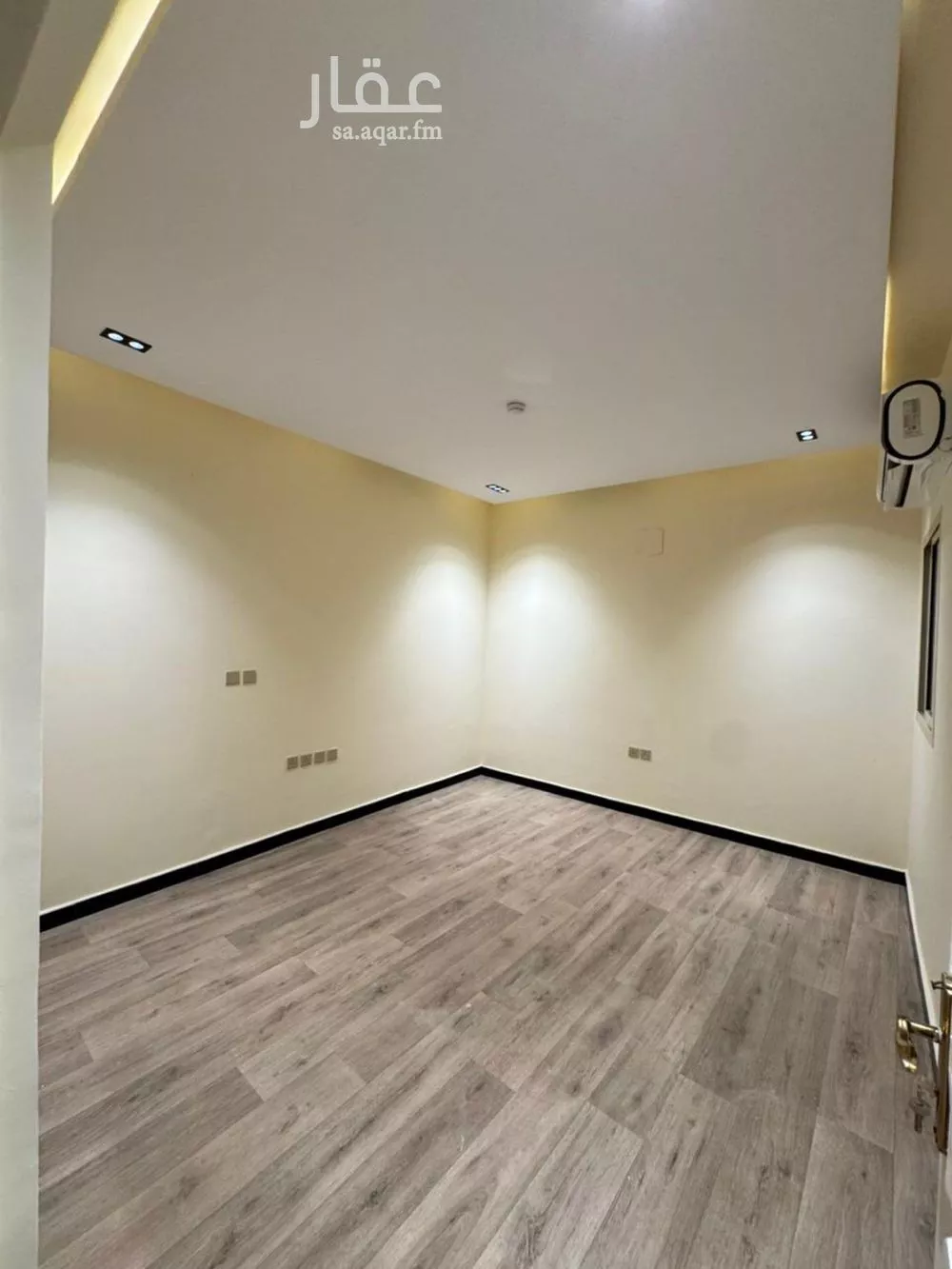 شقة 2 غرف في اشبيلية 1