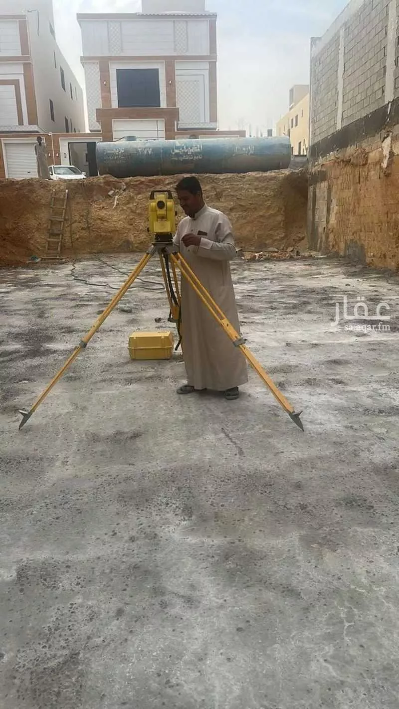 عمارة 360 م² في الجنادرية 3