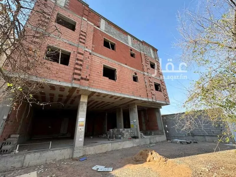 عمارة 759 م² في الخاتم 2