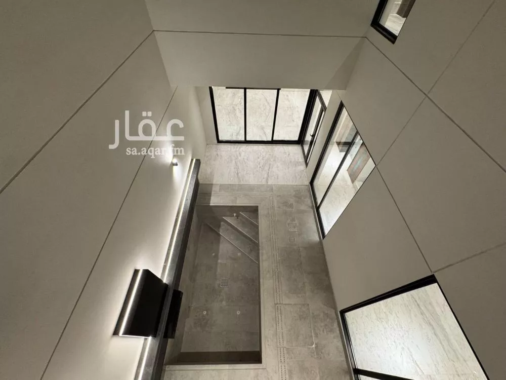 4 bedroom villa in Al Malqa, Riyadh 19