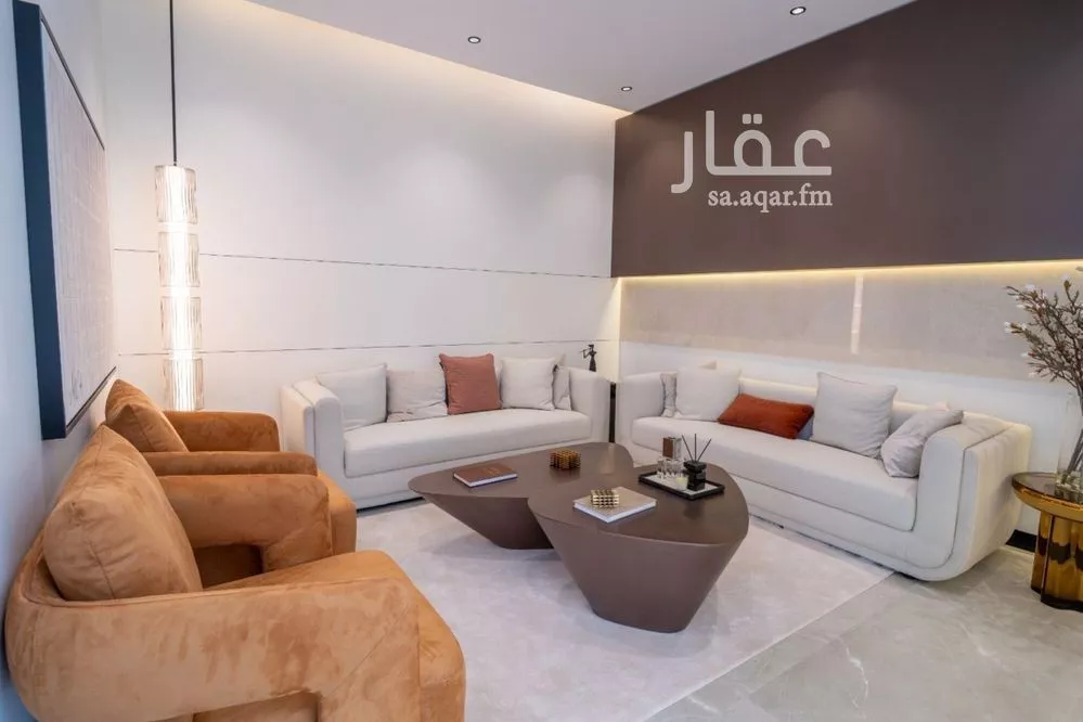 4 bedroom villa in Hittin 5