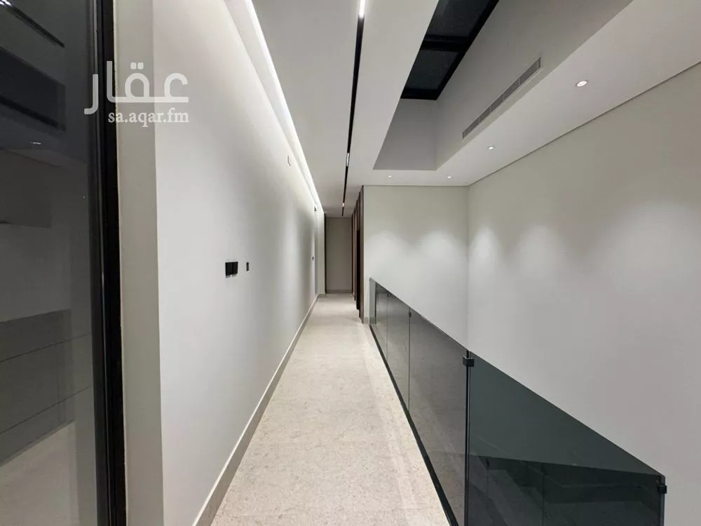 4 bedroom villa in Al Malqa, Riyadh 16