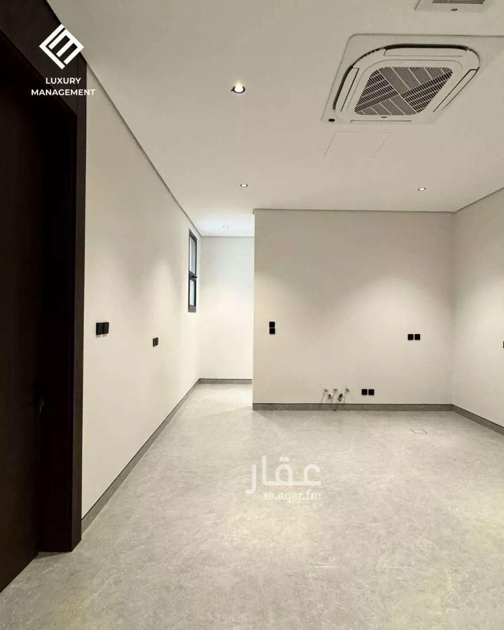 فيلا 5 غرف في النرجس 4