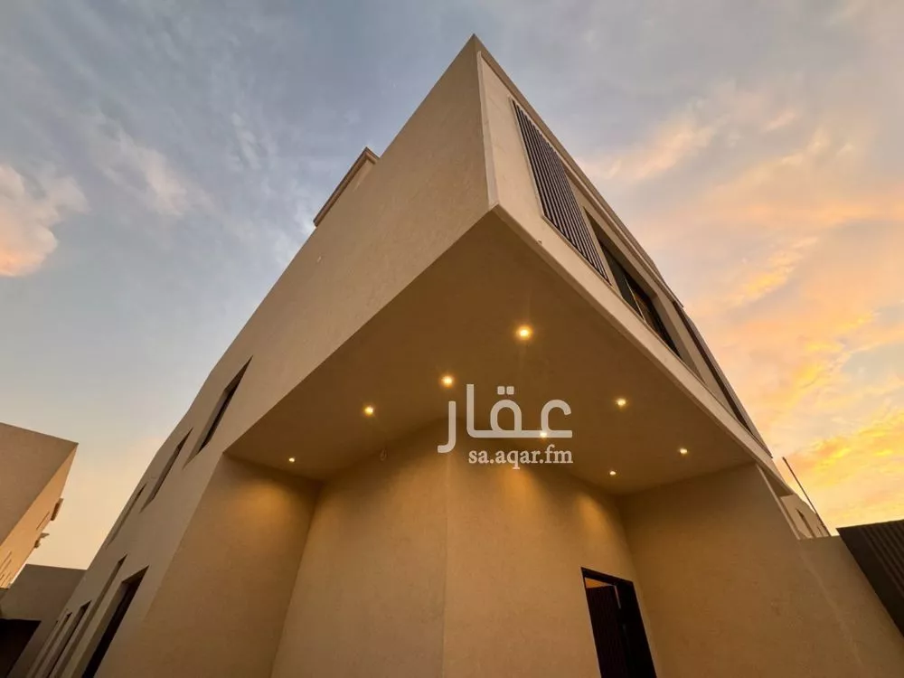 4 bedroom floor in Al Narjis 2