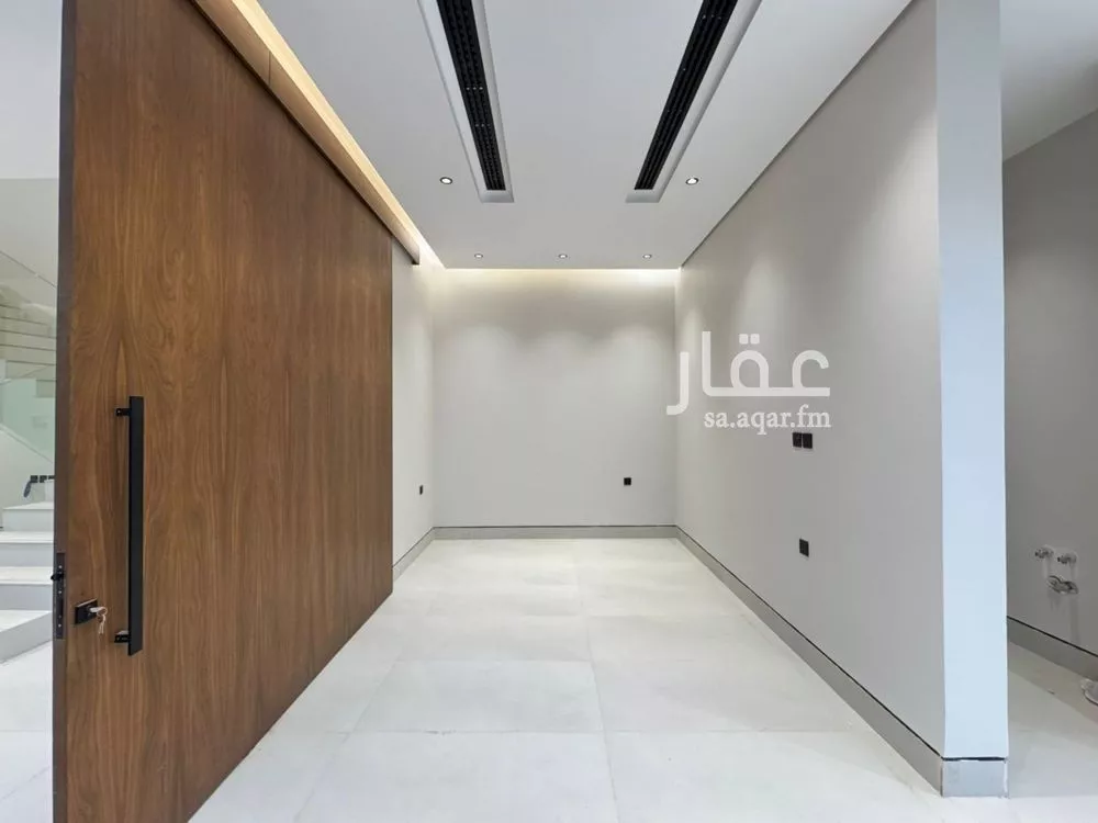 فيلا 4 غرف في النرجس 5