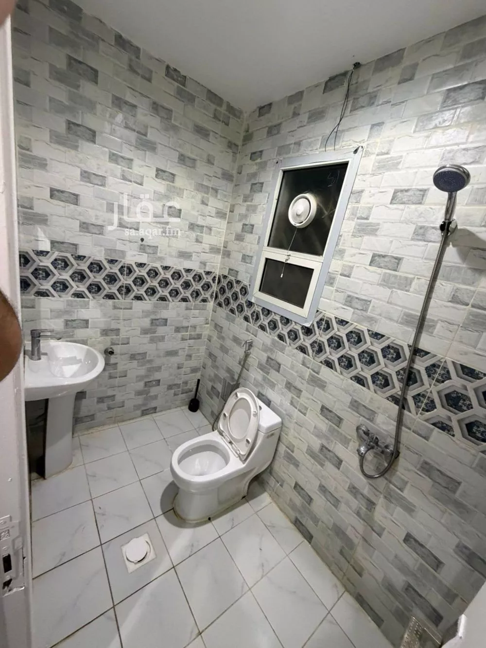 شقة 1 غرف في الفلاح 3