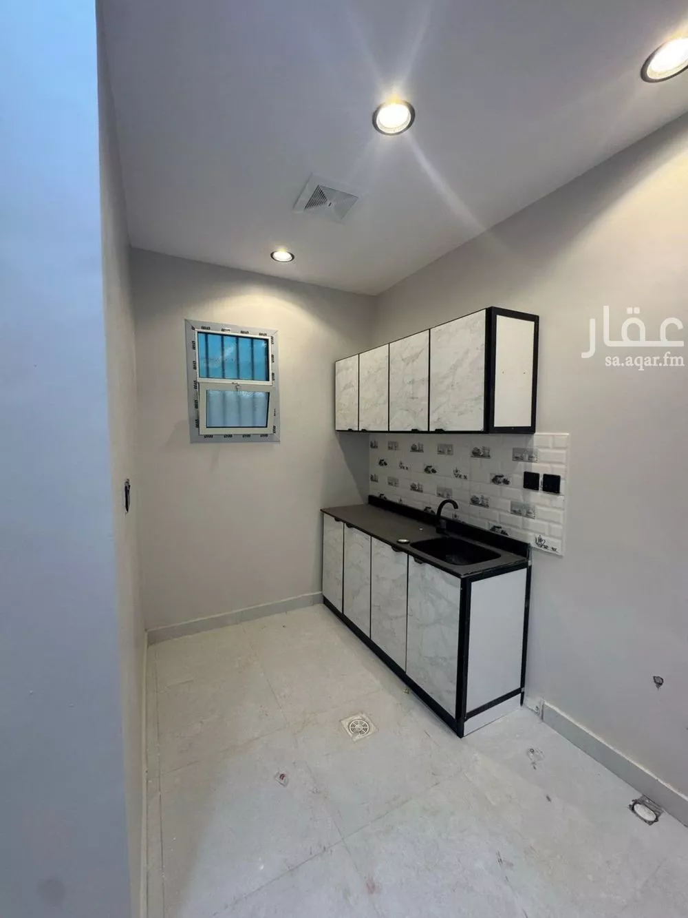 شقة 1 غرف في الخليج 3