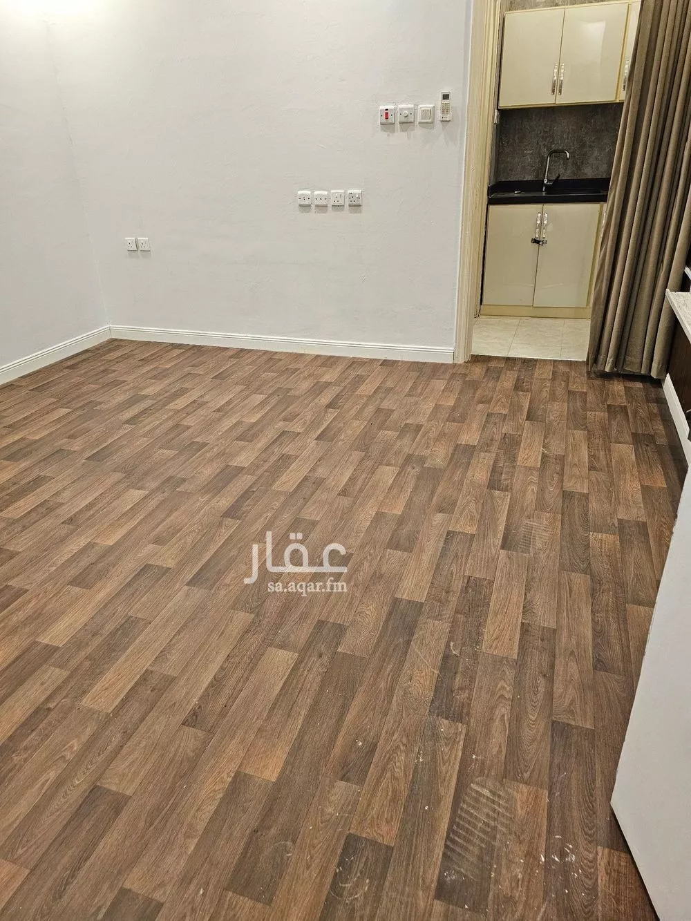 شقة 1 غرف في الفلاح 2