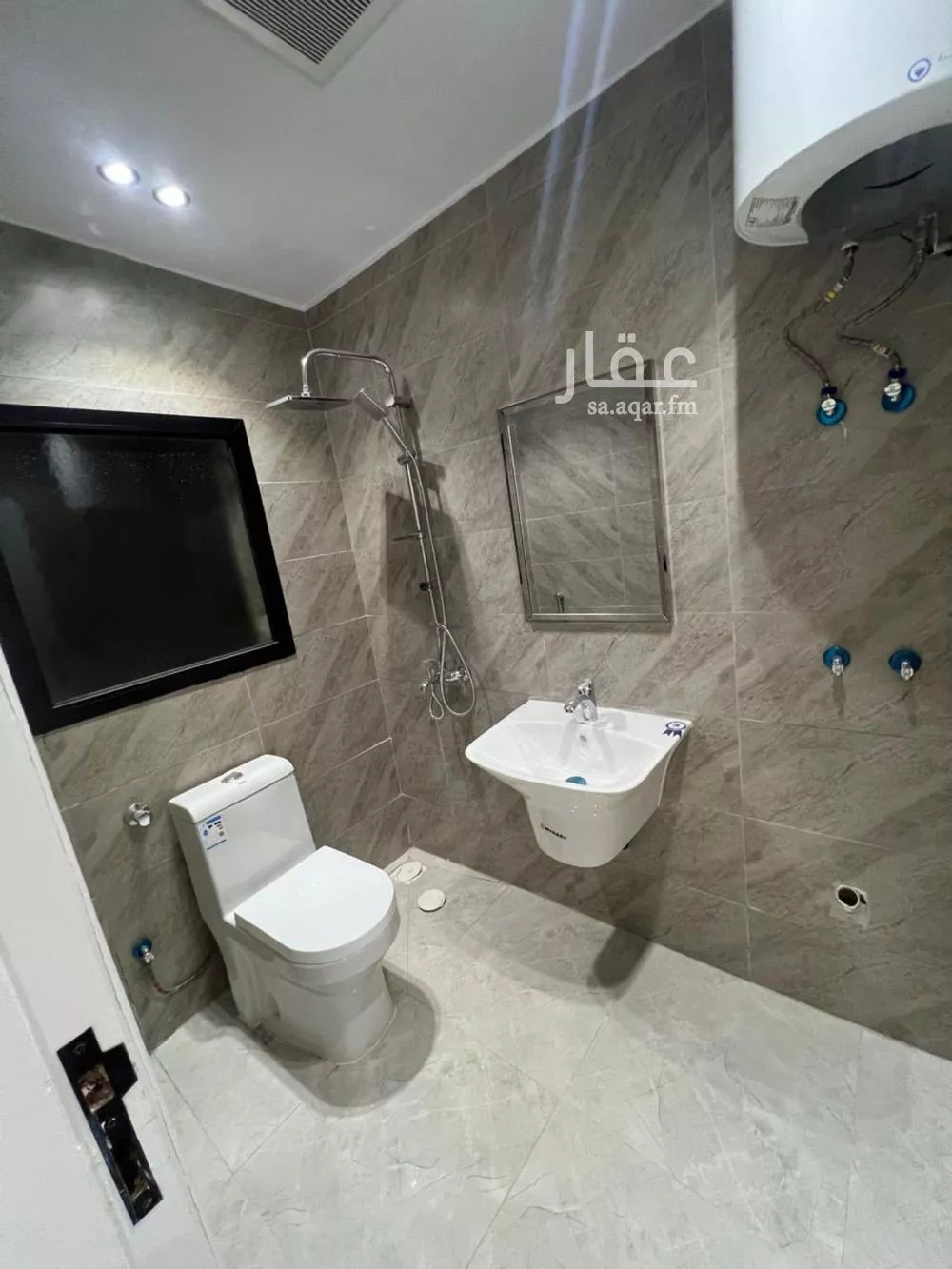 1 bedroom apartment in Al Aqiq 4