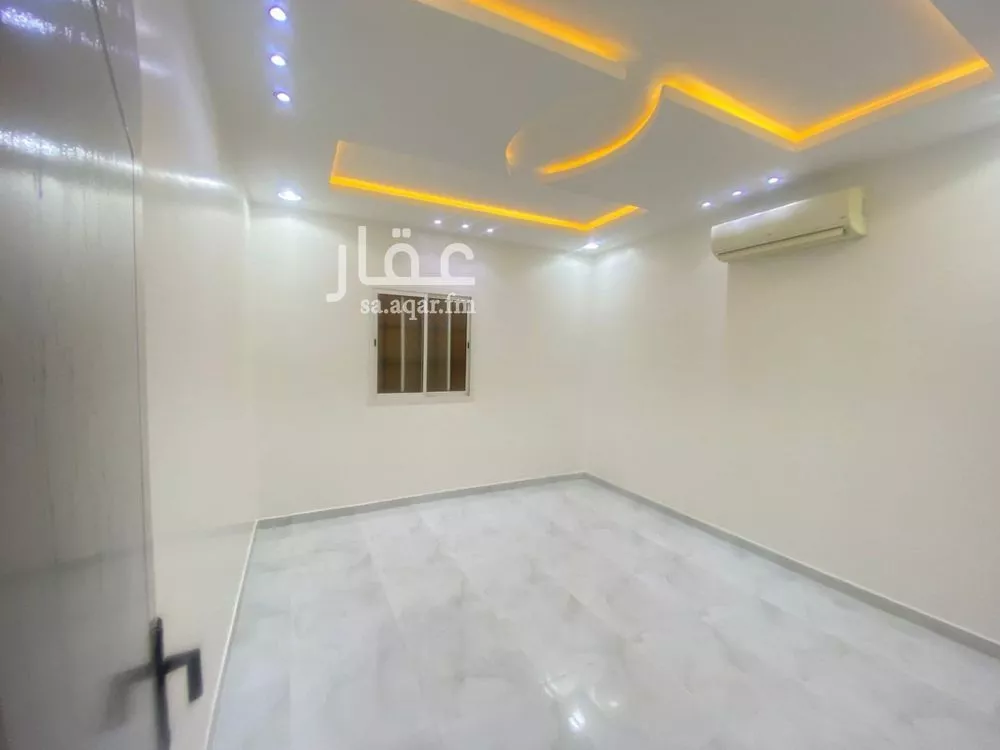 1 bedroom apartment in Granada 5