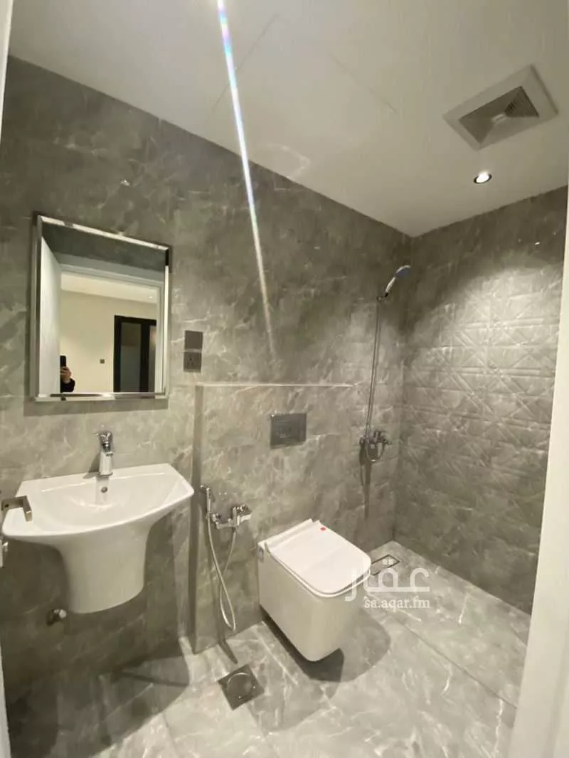 شقة 3 غرف في العارض 4