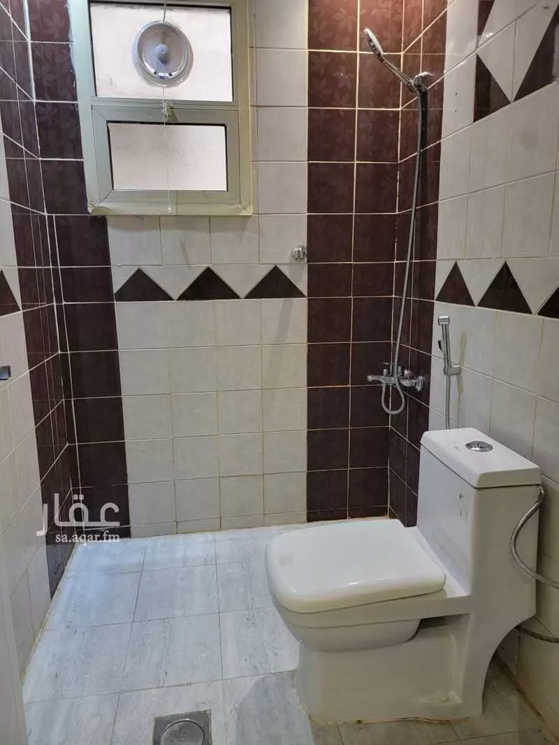 شقة 1 غرف في العزيزية 4