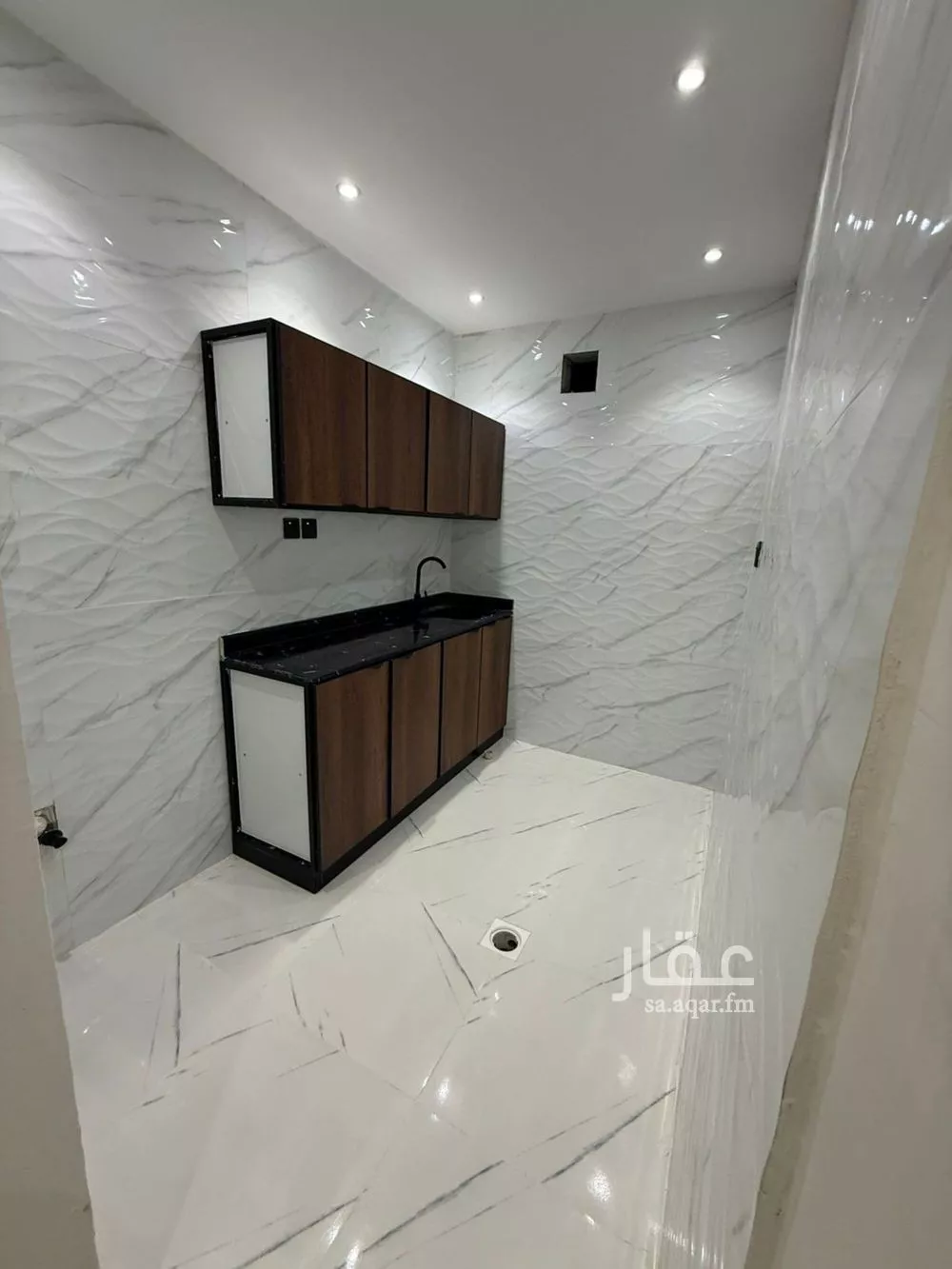 1 bedroom apartment in Al Yarmouk 3