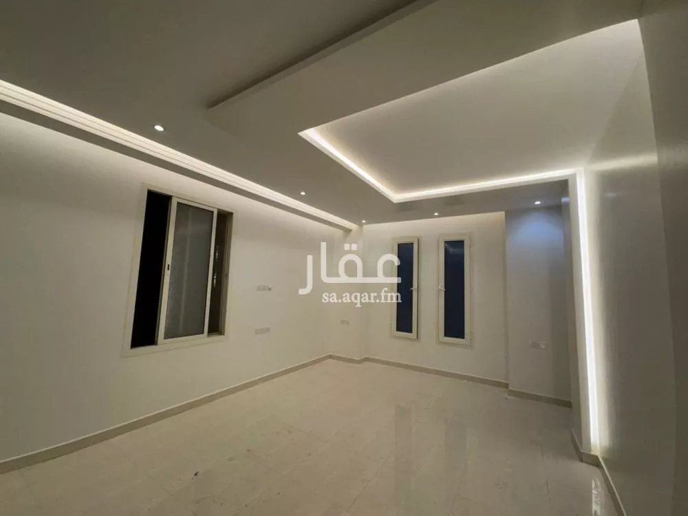 5 bedroom villa in Al Narjis 5