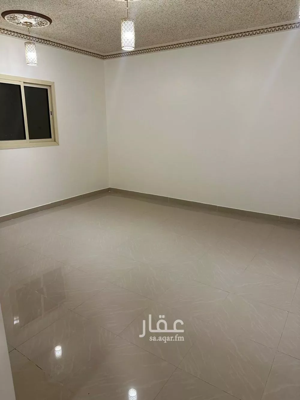 3 bedroom floor in Dhahrat Laban 4