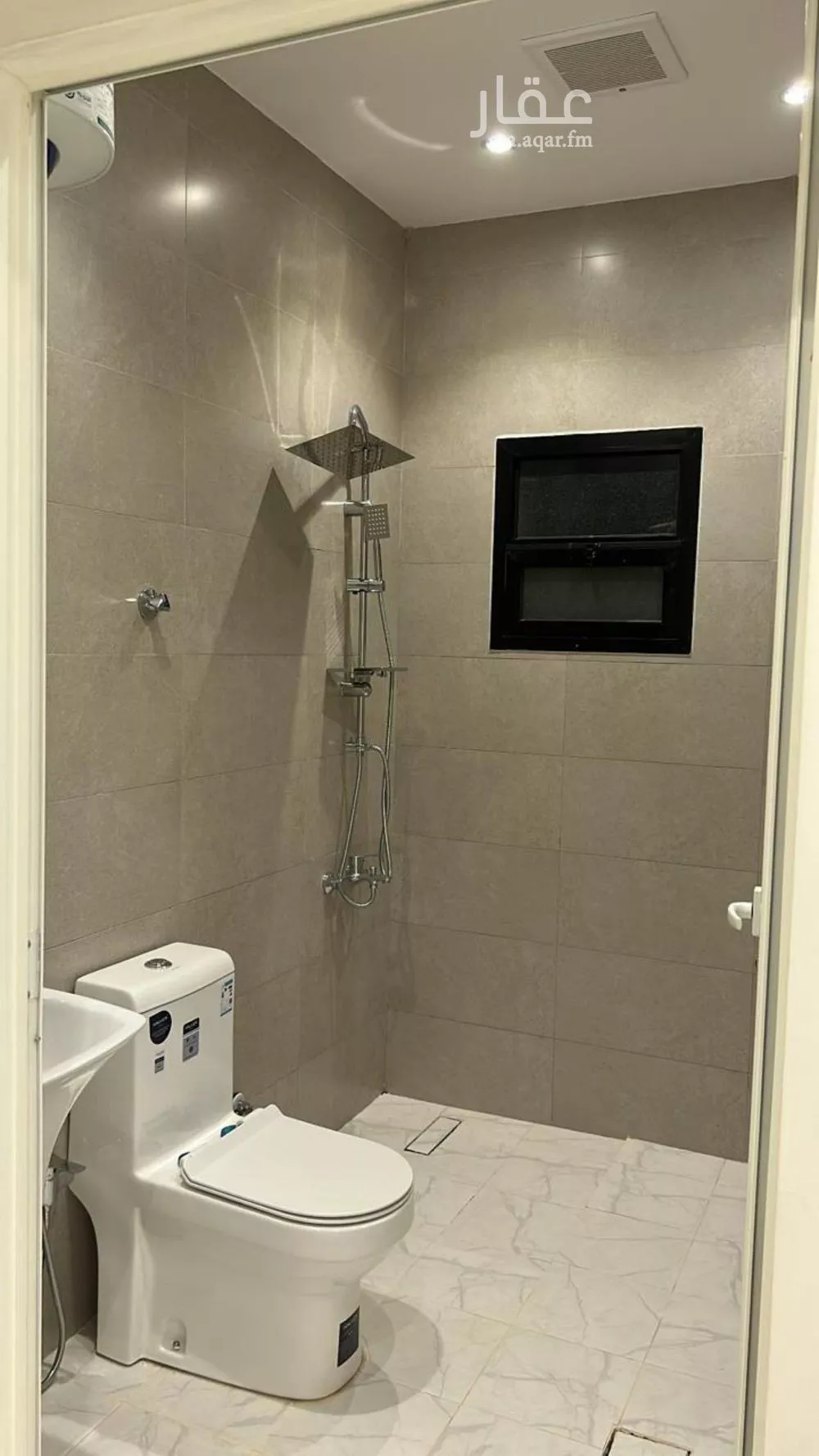 3 bedroom floor in Al Narjis 5