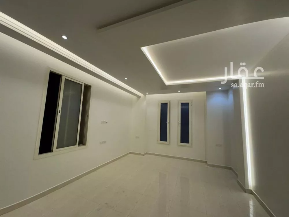 5 bedroom villa in Al Narjis 3