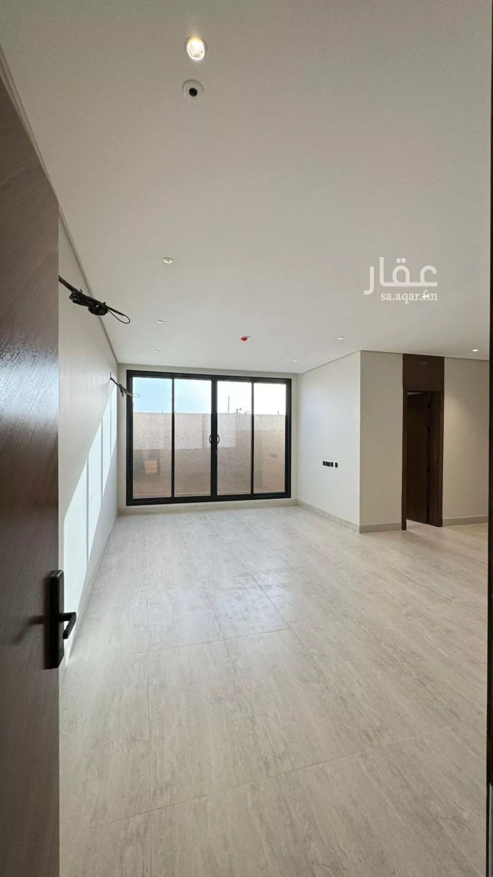 دور 4 غرف في النرجس 5