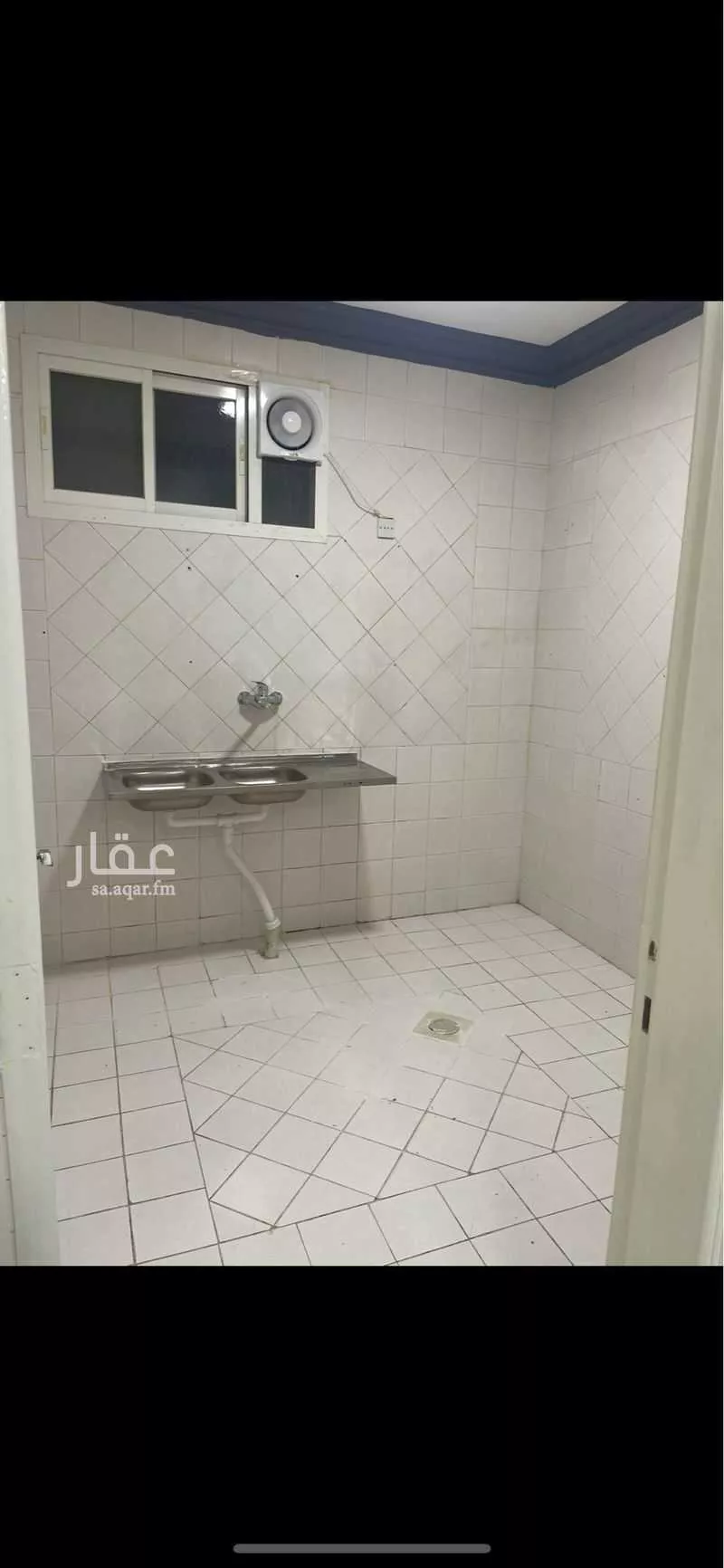 28 bedroom building in Al Aziziyah, Riyadh 11