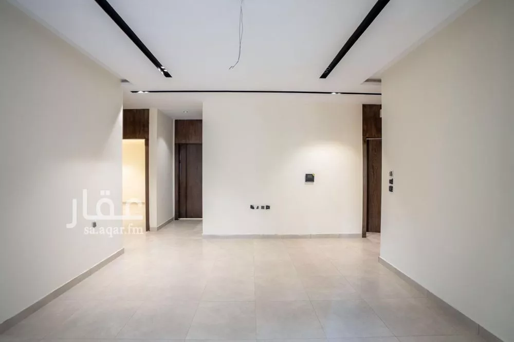 5 bedroom villa in Ar Rayan, Jeddah 6