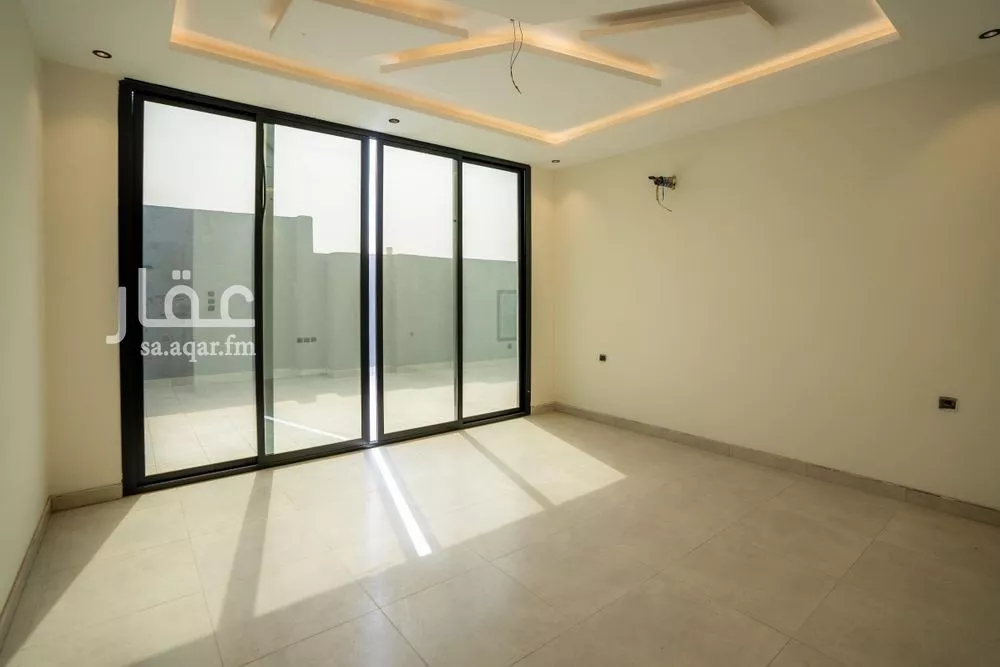 5 bedroom villa in Ar Rayan, Jeddah 11