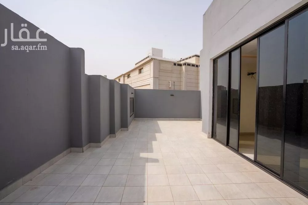 5 bedroom villa in Ar Rayan, Jeddah 7
