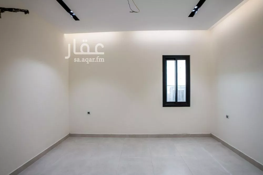 5 bedroom villa in Ar Rayan, Jeddah 14