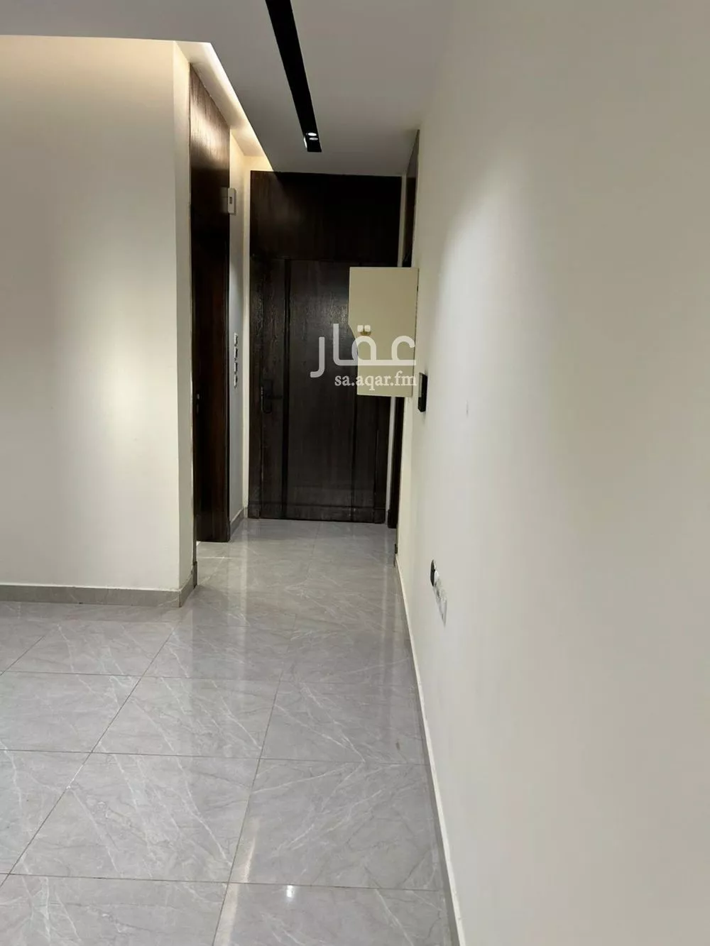 شقة 4 غرف في الريان 2