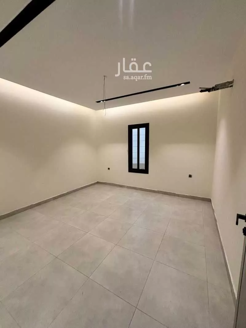 شقة 4 غرف في الريان 2