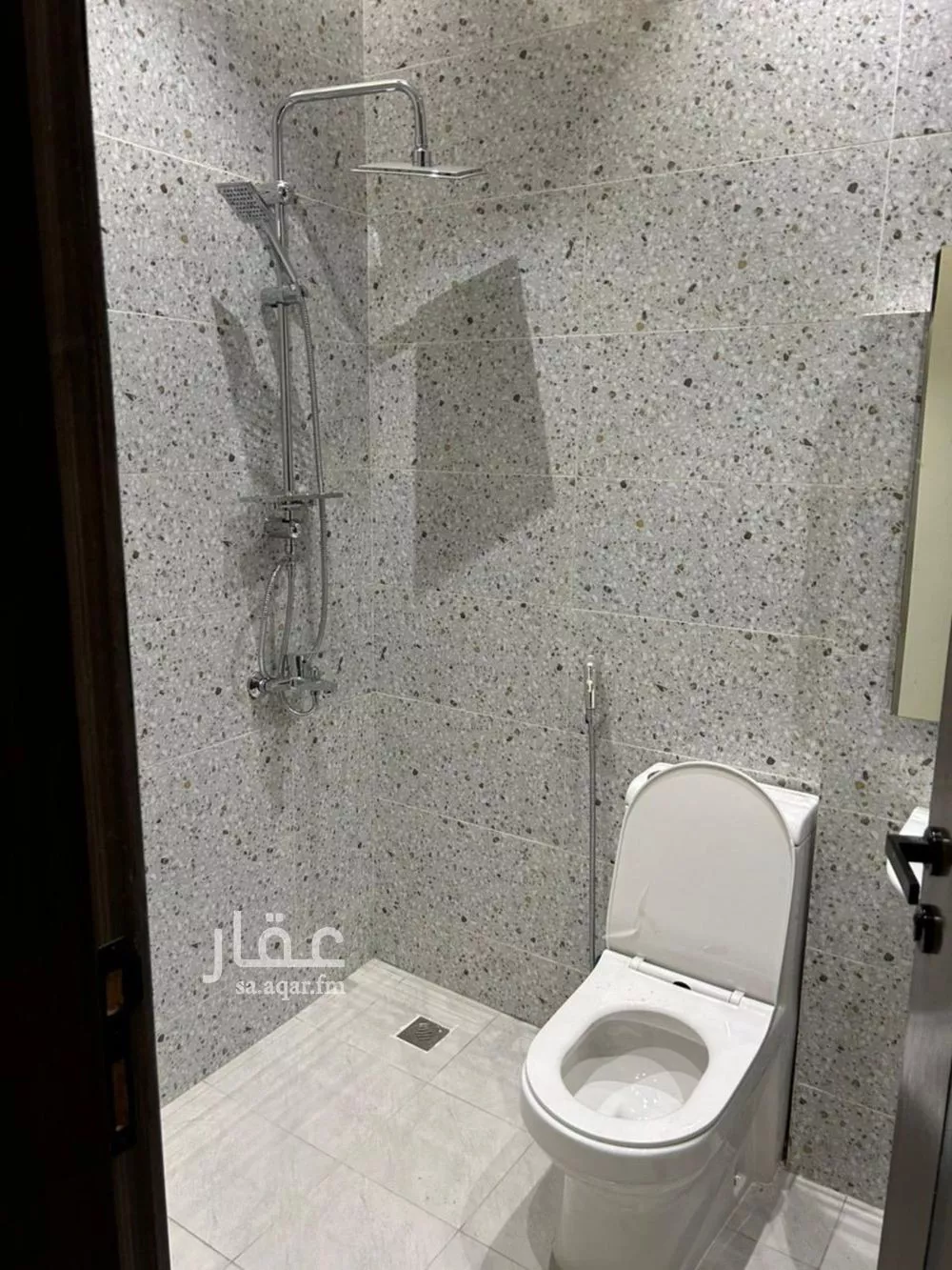 5 bedroom villa in Ar Rayan, Jeddah 10