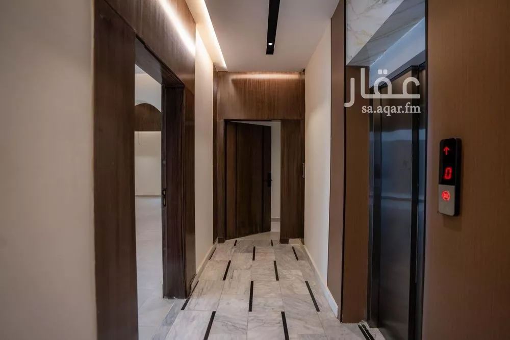 5 bedroom villa in Ar Rayan, Jeddah 21