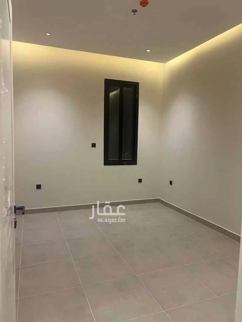 شقة 3 غرف في الملقا 3