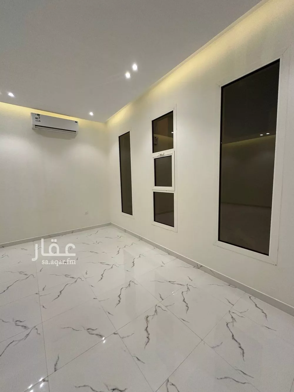 9 bedroom villa in Al Narjis 3