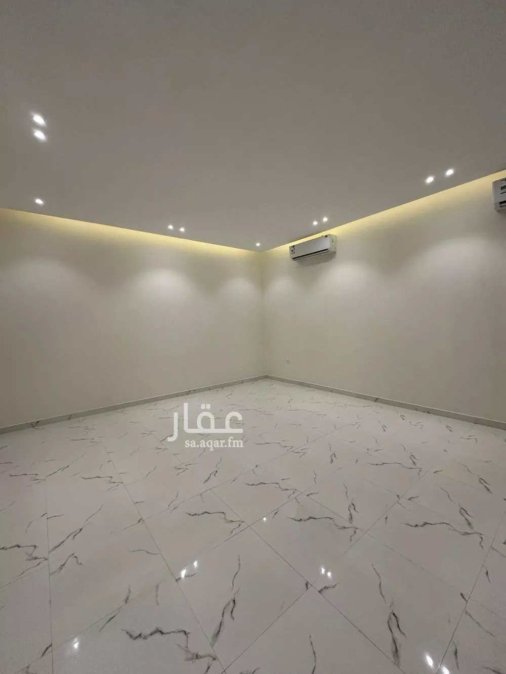 9 bedroom villa in Al Narjis 2